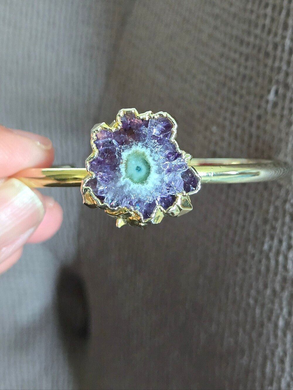 Amethyst💜 Stalactite Thin Gold💛 Cuff Style Bracelet - NWOT - Picture 6 of 16